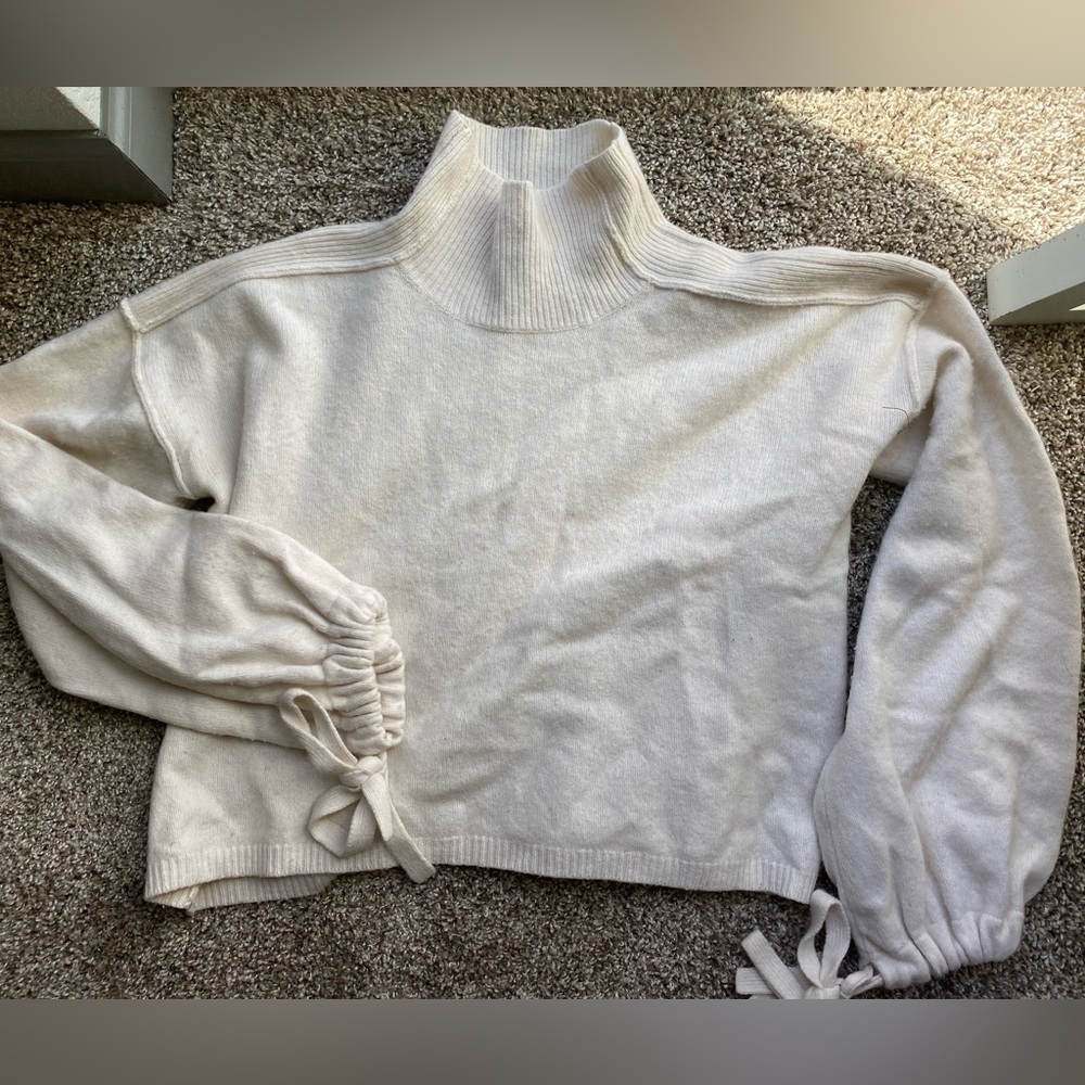 bcbgmaxazria white cropped merino wool turtleneck sweater